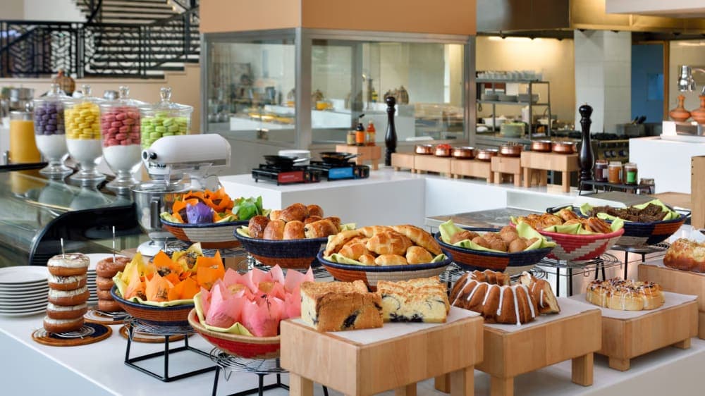 💖 Valentine’s Day 2026 in Kigali: The Ultimate Miobite Guide to Romance, Experiences & Getaways